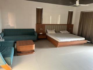 Balaji upvan resort - 3