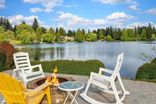 Lakefront cottage with AC - 0