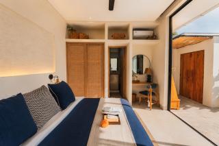 Designer Surf Villa - Minutes to Kedungu Beach - 7