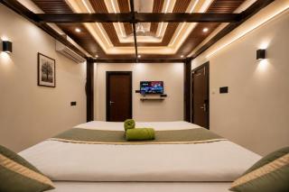 Hotel NSK Kanuru - 4