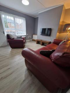 Pet-Friendly Home with Secure Garden nr Beamish - 4