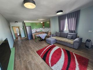 COZY Piazza Place IV - 2