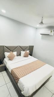 Hotel Grand Shivaay - 2