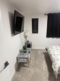 Anthony's Home - 3