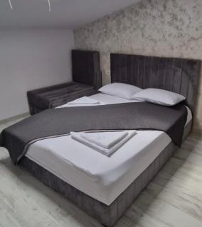 Atelierelor House - 8