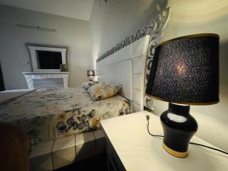 Deluxe 3 Bed House - 4