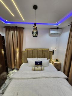 Hearth Haven Luxury Apartments - 2