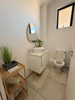 Secure Bryanston Apartment for Business & Leisure - 6