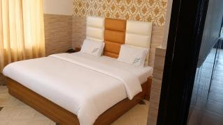 Hotel Om Karan By staysUp Near Katra Railway Station - 9