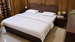 Hotel Om Karan By staysUp Near Katra Railway Station - 8