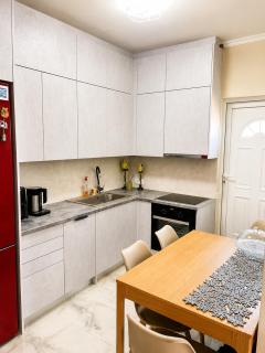 Moschato Metro Apartment - 7
