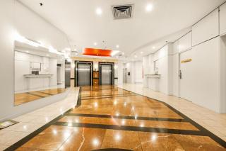 Waterfront CBD - Sleeps 6 & Baby - Parking & Sauna - 2