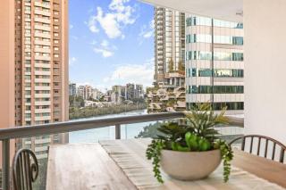 Waterfront CBD - Sleeps 6 & Baby - Parking & Sauna - 5