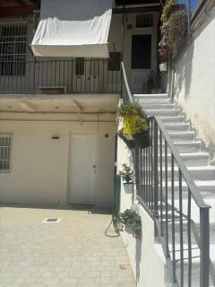 Casetta nel cortile - 9