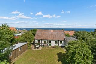 Renovated Townhouse In Old Tejn Bornholm - 0