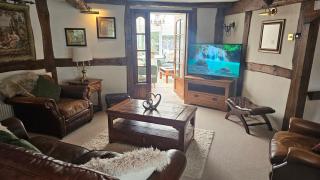 The Stables Cottage at Glyn Isa - 6