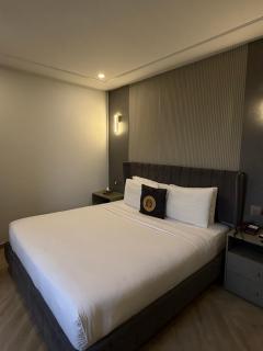 Taj Boutique Hotel 3 Trees Islamabad - 5