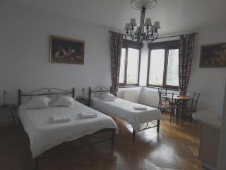 Mozart Studios - 0