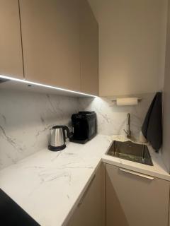 NEW! Primemium Design 5 min Old Town Self Check-In - 3