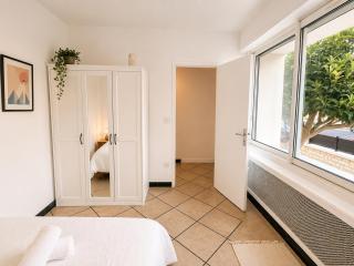 Belle maison avec jardin expose plein sud proche centre ville - 7