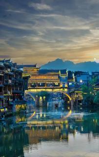 Yueying Tuojiang Riverview Homestay(Phoenix Ancient City) - 0