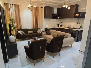 Warm Cocoon - Curated 1Bedroom apartment - Starlink - Gated - 9