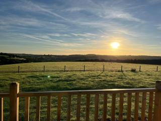 Arcadia Shepherds Hut - 1