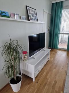 Cozy Family Apartment Next 2 City Center - 2