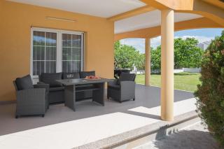 Villa Palejo, Luxury 5 Bedroom & 5 Bathroom - 2