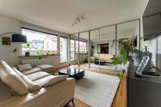 Gdańsk Airport Comfort Apartment by BookingHost - 9