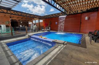 Novus Luxury - 6