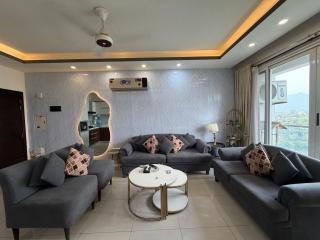1BR Luxury Apartments With Balcony & Mountains View In Elysium Tower OPP Centaurus Mall Islamabad - 6