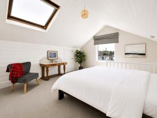 Birchwood House - 4
