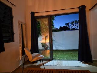 Tahiti Fare Rava Home with garden near Papeete - 6