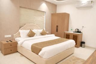 Celebration Suites - 8