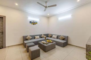 Comfy 2BHK at Lakecity Apartments by Viraalay - 4