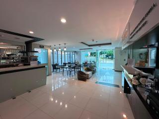 Yenna Apt - 4