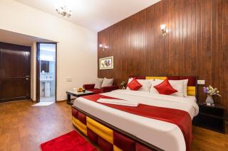 Nook Inn & Suites - 2 Min Walk From MG ROAD METRO - 5