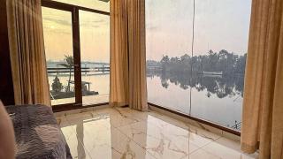 Nihara - Ultra Luxury Waterfront stay in Kochi! - 5