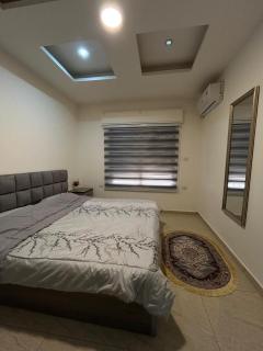 Cozy and Simple apartment with 2 Bedrooms, 4 Beds - 1