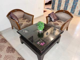 Yashodham 4BHK Peaceful Retreat Villa 8min Metro 18min IGI - 4