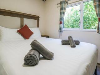 Tenby 2 The Saltern Holiday Park - Ukc8205 - 2