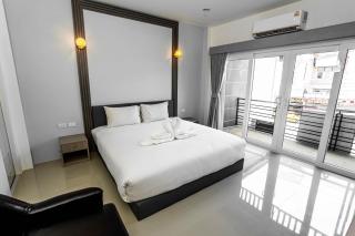 JB Old Town Stay - 8