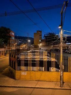 Moderno y amplio apartamento en el centro de Cali - 4
