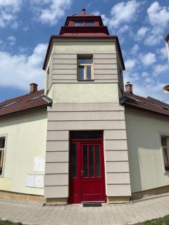 Pod věží, Nechanice - 0