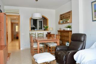 R123 Apartamento con parking + piscina - 2