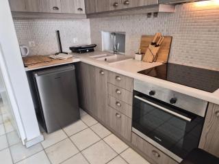 Naousa's Melody Family Suite - 9