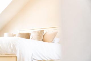 Cozy 2 BDR in Ardrossan - Sleeps 5 - Parking - 6