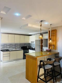 Cozy Haven Urban Nest Modern Retreat - 3