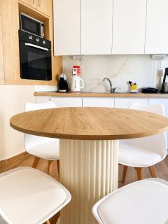 Bright and central apartment - 9